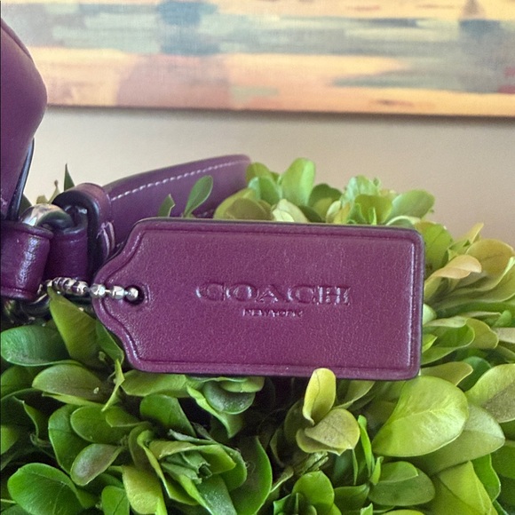 COACH CM958 💜SIGNATURE FLORAL💜 MINNI JAMIE 💜 CAMERA BAG 🌟LIKE NEW🌟 - Picture 6 of 17